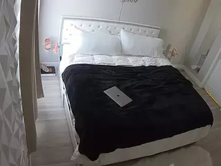 voyeurcam-whitneyoc-01's Live Sex Cam Show