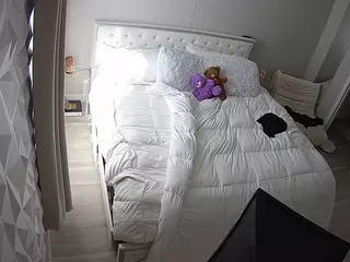voyeurcam-whitneyoc-01's Live Sex Cam Show