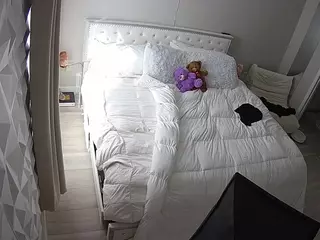 voyeurcam-whitneyoc-01's Live Sex Cam Show