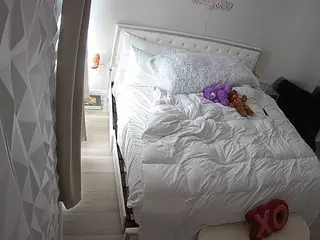 voyeurcam-whitneyoc-01's Live Sex Cam Show