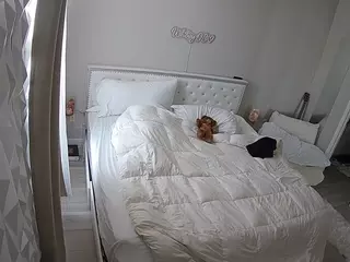 voyeurcam-whitneyoc-01's Live Sex Cam Show