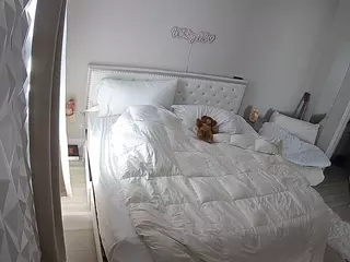 voyeurcam-whitneyoc-01's Live Sex Cam Show