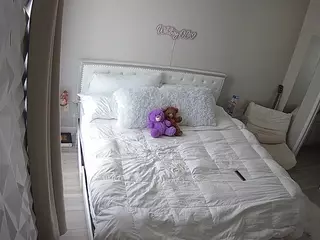 voyeurcam-whitneyoc-01's Live Sex Cam Show