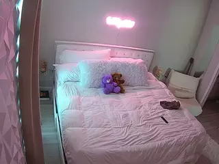 voyeurcam-whitneyoc-01's Live Sex Cam Show