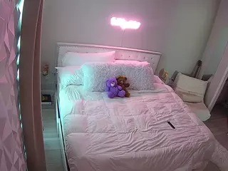voyeurcam-whitneyoc-01's Live Sex Cam Show