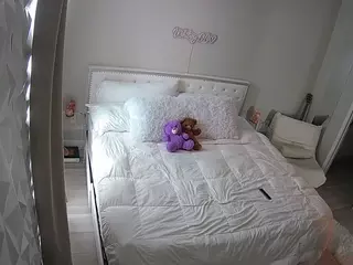 voyeurcam-whitneyoc-01's Live Sex Cam Show