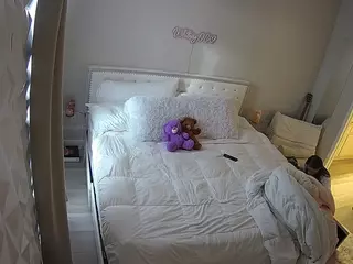 voyeurcam-whitneyoc-01's Live Sex Cam Show