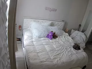 voyeurcam-whitneyoc-01's Live Sex Cam Show