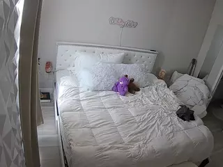 voyeurcam-whitneyoc-01's Live Sex Cam Show