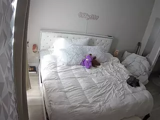 voyeurcam-whitneyoc-01's Live Sex Cam Show