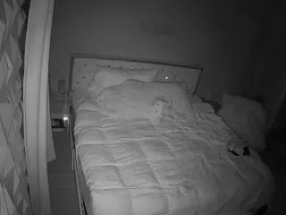 voyeurcam-whitneyoc-01's Live Sex Cam Show