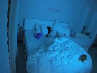 voyeurcam-whitneyoc-01's Live Sex Cam Show