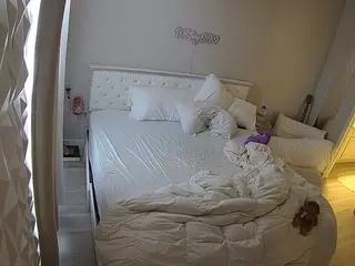 voyeurcam-whitneyoc-01's Live Sex Cam Show