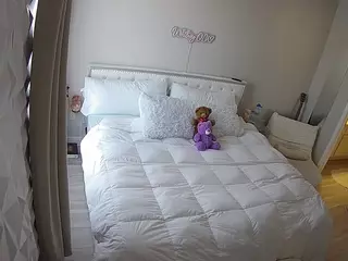 voyeurcam-whitneyoc-01's Live Sex Cam Show