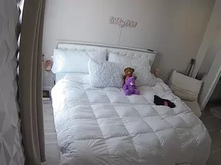 voyeurcam-whitneyoc-01's Live Sex Cam Show
