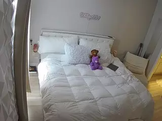 voyeurcam-whitneyoc-01's Live Sex Cam Show