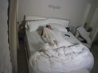voyeurcam-whitneyoc-01's Live Sex Cam Show