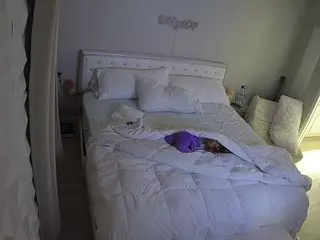 voyeurcam-whitneyoc-01's Live Sex Cam Show