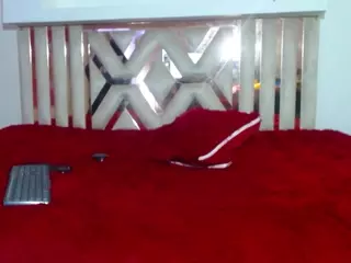 zoeconnor19's Live Sex Cam Show