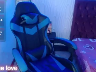 zoeconnor19's Live Sex Cam Show