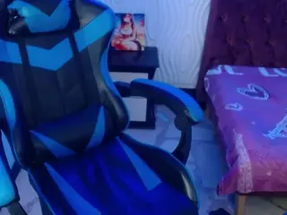 zoeconnor19's Live Sex Cam Show