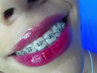 Abril's Live Sex Cam Show