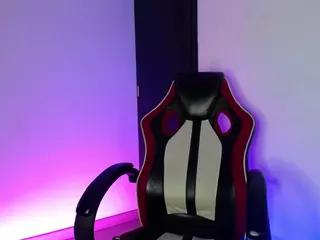 Abril's Live Sex Cam Show
