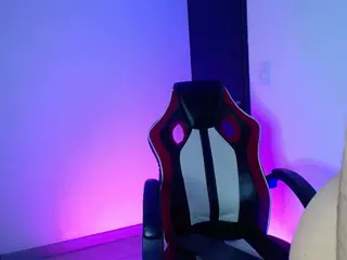 Abril's Live Sex Cam Show