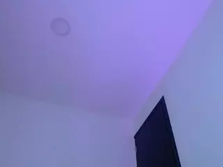 Abril's Live Sex Cam Show