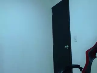 Abril's Live Sex Cam Show