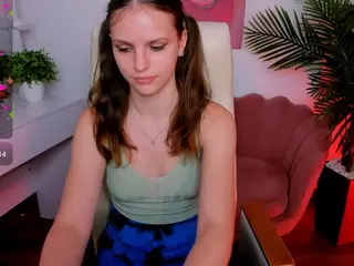 JanetWinstonn's Live Sex Cam Show