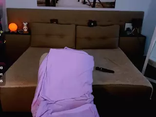 JanetWinstonn's Live Sex Cam Show
