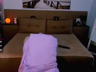 JanetWinstonn's Live Sex Cam Show
