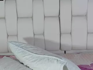 kinkyandsavage's Live Sex Cam Show