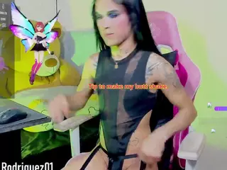 Alayah-Dolls's Live Sex Cam Show
