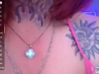 Bonnyestar's Live Sex Cam Show