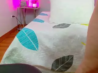 curvymaturee's Live Sex Cam Show