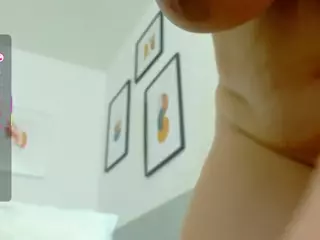 curvymaturee's Live Sex Cam Show