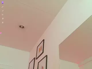 curvymaturee's Live Sex Cam Show