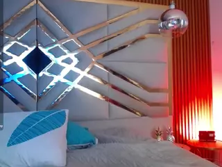 curvymaturee's Live Sex Cam Show