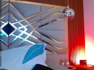 curvymaturee's Live Sex Cam Show