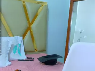 curvymaturee's Live Sex Cam Show
