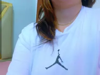 curvymaturee's Live Sex Cam Show