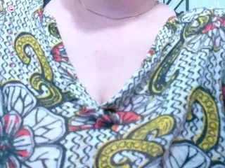 curvymaturee's Live Sex Cam Show