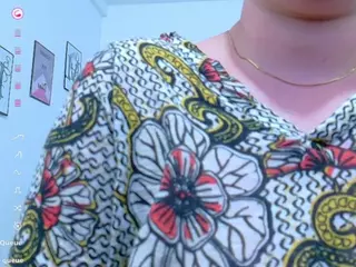 curvymaturee's Live Sex Cam Show