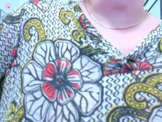 curvymaturee's Live Sex Cam Show