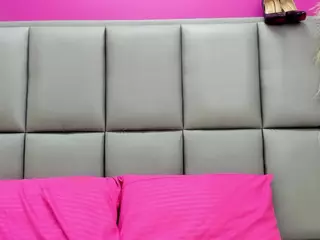 JESSY-CORTES's Live Sex Cam Show