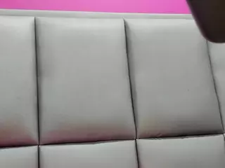 JESSY-CORTES's Live Sex Cam Show
