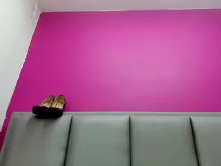 JESSY-CORTES's Live Sex Cam Show