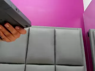 JESSY-CORTES's Live Sex Cam Show